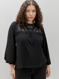 Encuentro Moda BLUSA BORDADA