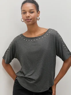 Encuentro Moda CAMISETA DETALLES TACHAS
