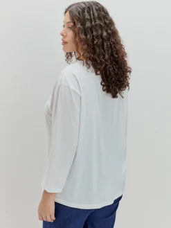 Encuentro Moda CAMISETA FLOR BORDADA