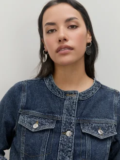 Encuentro Moda CHAQUETA CORTA DETALLES