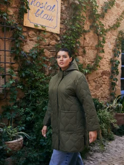 Encuentro Moda CHAQUETA LARGA ACOLCHADA