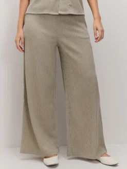 Encuentro Moda PANTALON TEXTURA ABERTURAS